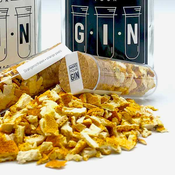 Make Your Gin Geschenkset in Holzbox - Gin zum Selbermachen - 12 Botanicals + Bar Trichter + Anleitung mit Rezept