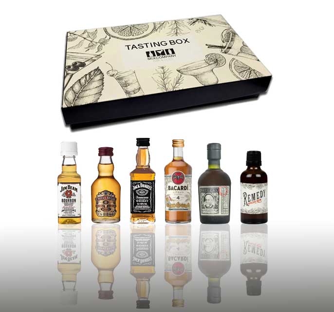 Whisky Rum 6er Tasting Box - 3x Whisky + 3x Rum Miniaturen Probierset Geschenk Set mit Jim Beam Chivas Jack Daniels Bacardi Botucal Remedy