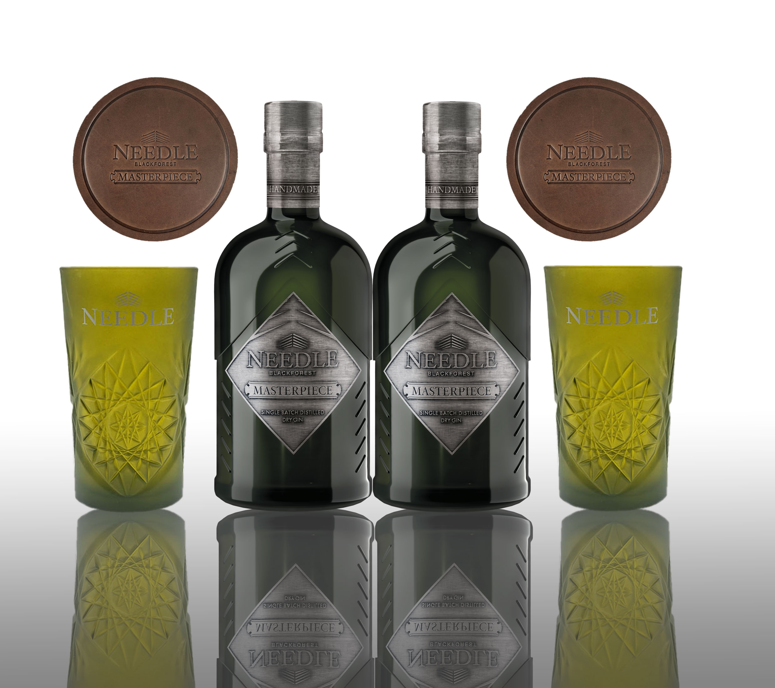 Needle Masterpiece Set - 2x Blackforest Gin 0,5L (45% Vol) + 2x grüne mattierte Longdrink Gläser und 2 handgegerbte Leder Untersetzer Gratis - [Enthält Sulfite]