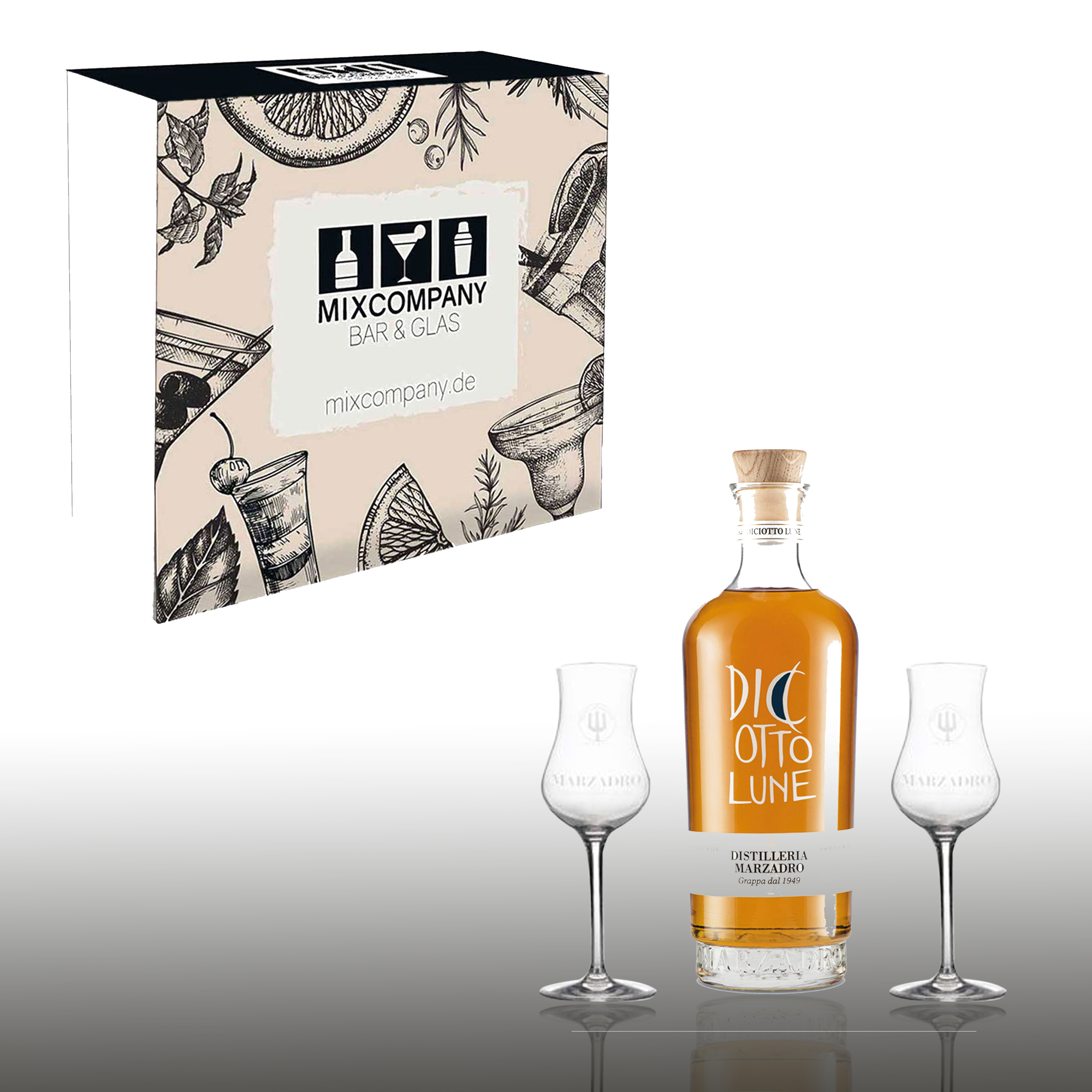 Marzadro Geschenkset Diciotto Lune Grappa Stravecchia 0,7L (41% Vol.) mit 2 Gläsern & Geschenkbox- [Enthält Sulfite]
