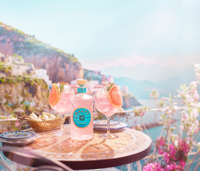 Malfy Gin Tonic Giftbox Set - Malfy Gin Rosa 0,7l - 700ml (41% VOL) + 1x Goldberg Yuzu 1x Fever Tree Mediterranean 1x Thomas Henry Tonic 1x Schweppes Dry Tonic- Inkl. Pfand MEHRWEG- [Enthält Sulfite]