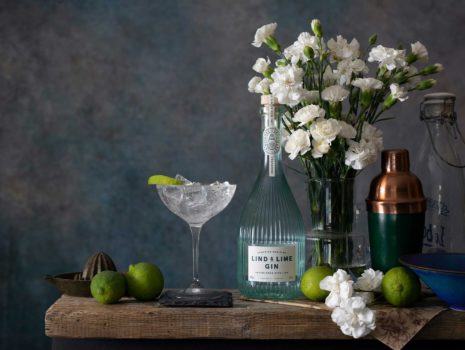 Lind & Lime Geschenkset - Gin 0,7L (44% Vol) mit 2x Scavi Ice Prestige 0,2L (12% Vol) + Lind & Lime Edinburgh News Zeitung - [Enthält Sulfite]