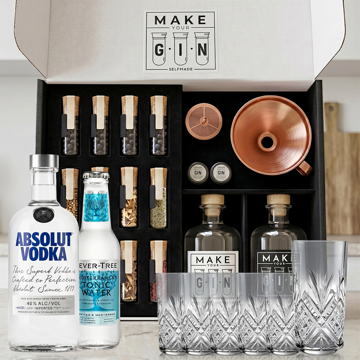 Make Your Gin Geschenkset Schwarz mit Absolut Vodka und Tonic Water inkl. 6 Longdrinkgläsern