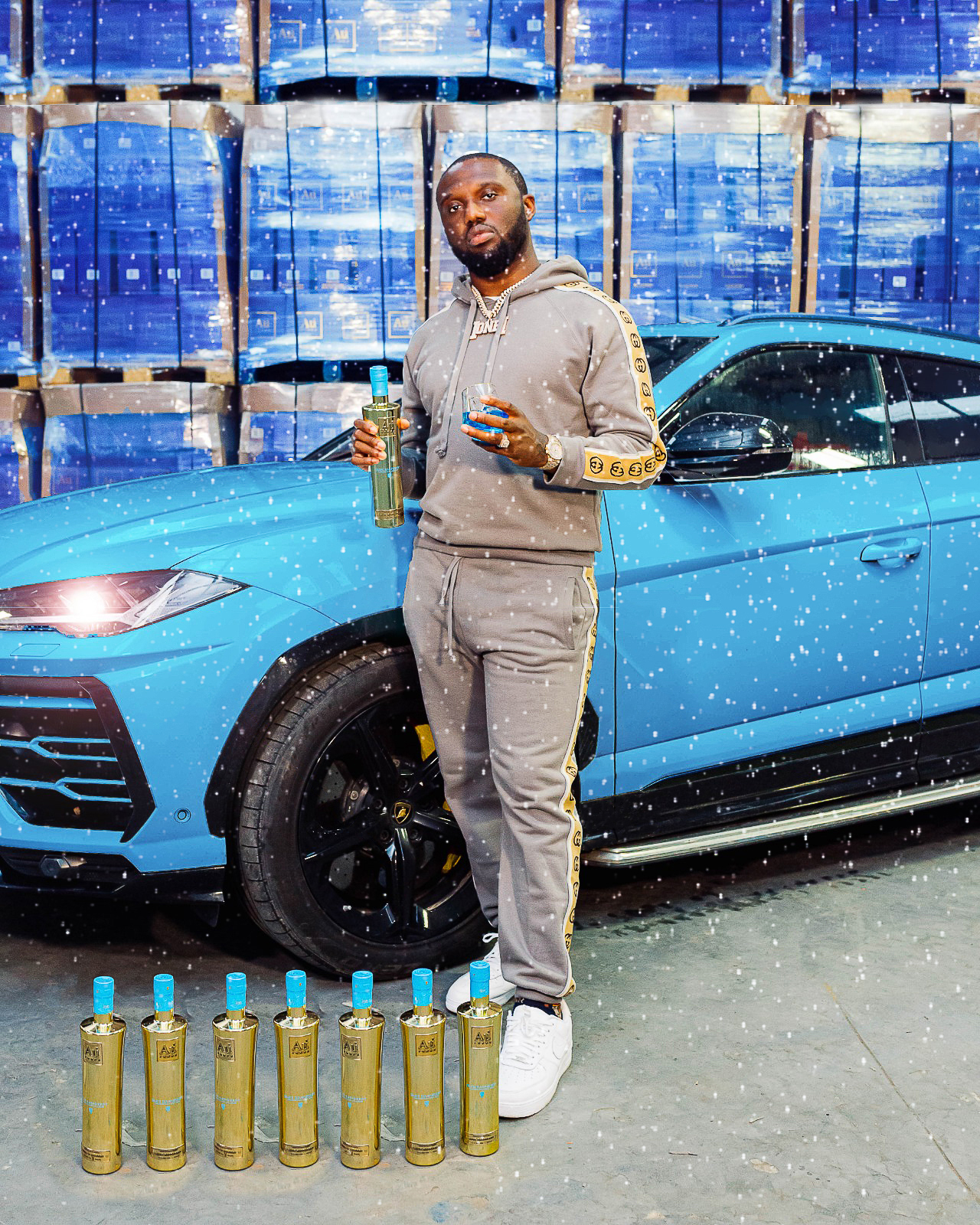 Au Vodka Blue Raspberry 0,7L (35,2% Vol) aromatisierte Wodka Spirituose Blaue Beere- [Enthält Sulfite]