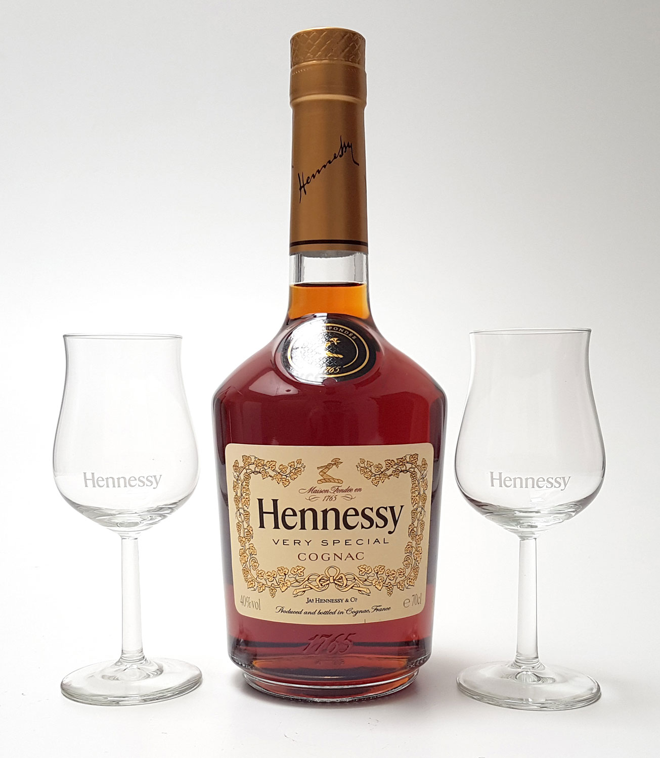 Hennessy Cognac 0,7l 700ml (40% Vol) + 2x Cognac Tasting Gläser