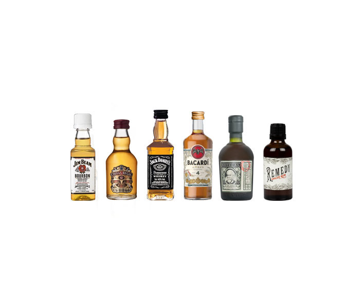 Whisky Rum 6er Tasting Box - 3x Whisky + 3x Rum Miniaturen Probierset Geschenk Set mit Jim Beam Chivas Jack Daniels Bacardi Botucal Remedy