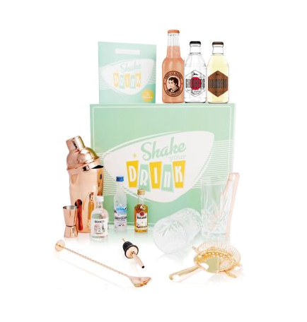 SHAKE YOUR DRINK 16-teiliges Set: 6 Bartools + 2 Kristall-Longdrinkgläser + 1 Rezeptbuch + 3 Cocktails + 3 Spirituosen-Miniaturen + 1 Geschenkbox inkl. Pfand (Einweg)
