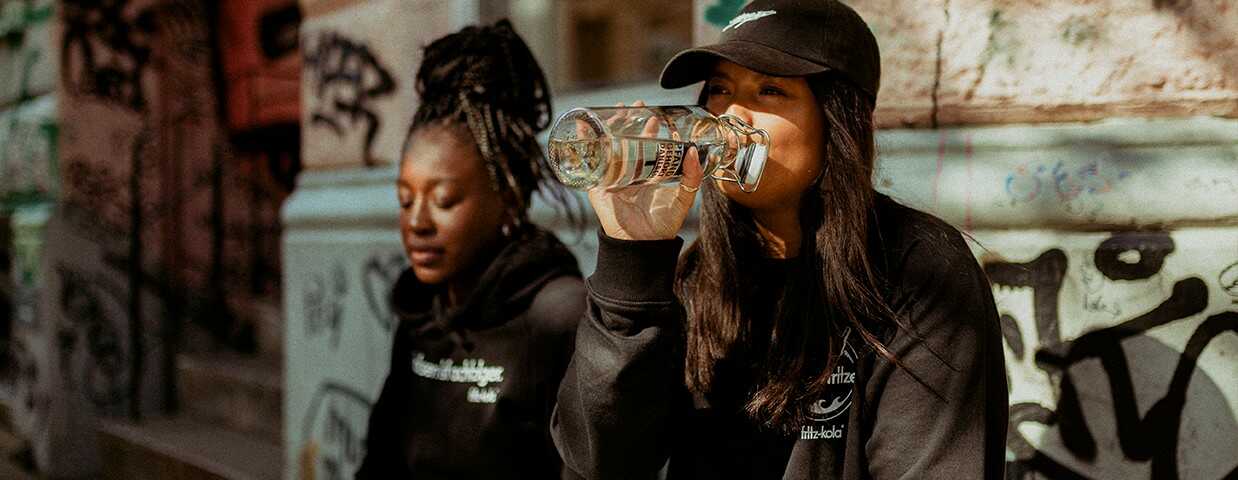 Fritz-Limo Orange 12er Set Orangen Limonade 12x 0,33L inkl. Pfand MEHRWEG mit Mixcompany Grußkarte