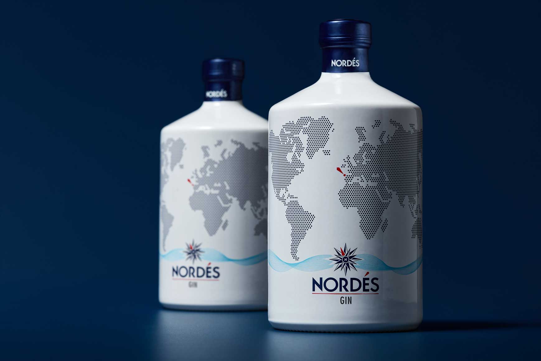 Nordes Atlantic Galician Gin aus Galizien 0,7l (40% Vol) + 6x Schweppes Indian Tonic Water 0,2l MEHRWEG inkl. Pfand- [Enthält Sulfite]