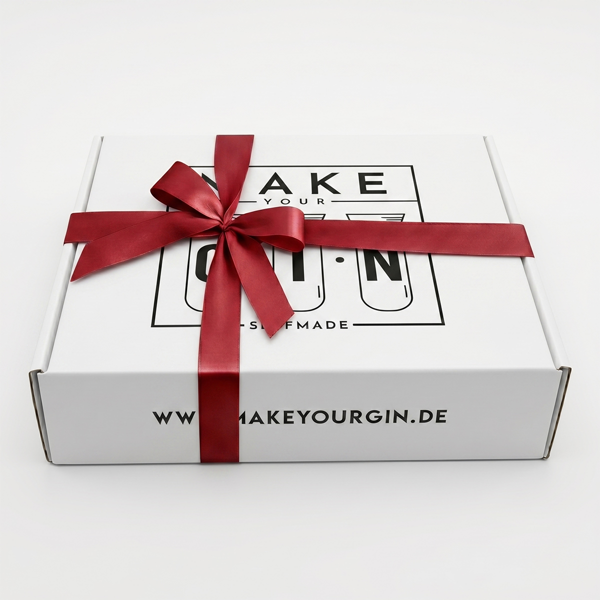 Make Your Gin Geschenkset Weiss mit Absolut Vodka & Fever-Tree Tonic Water