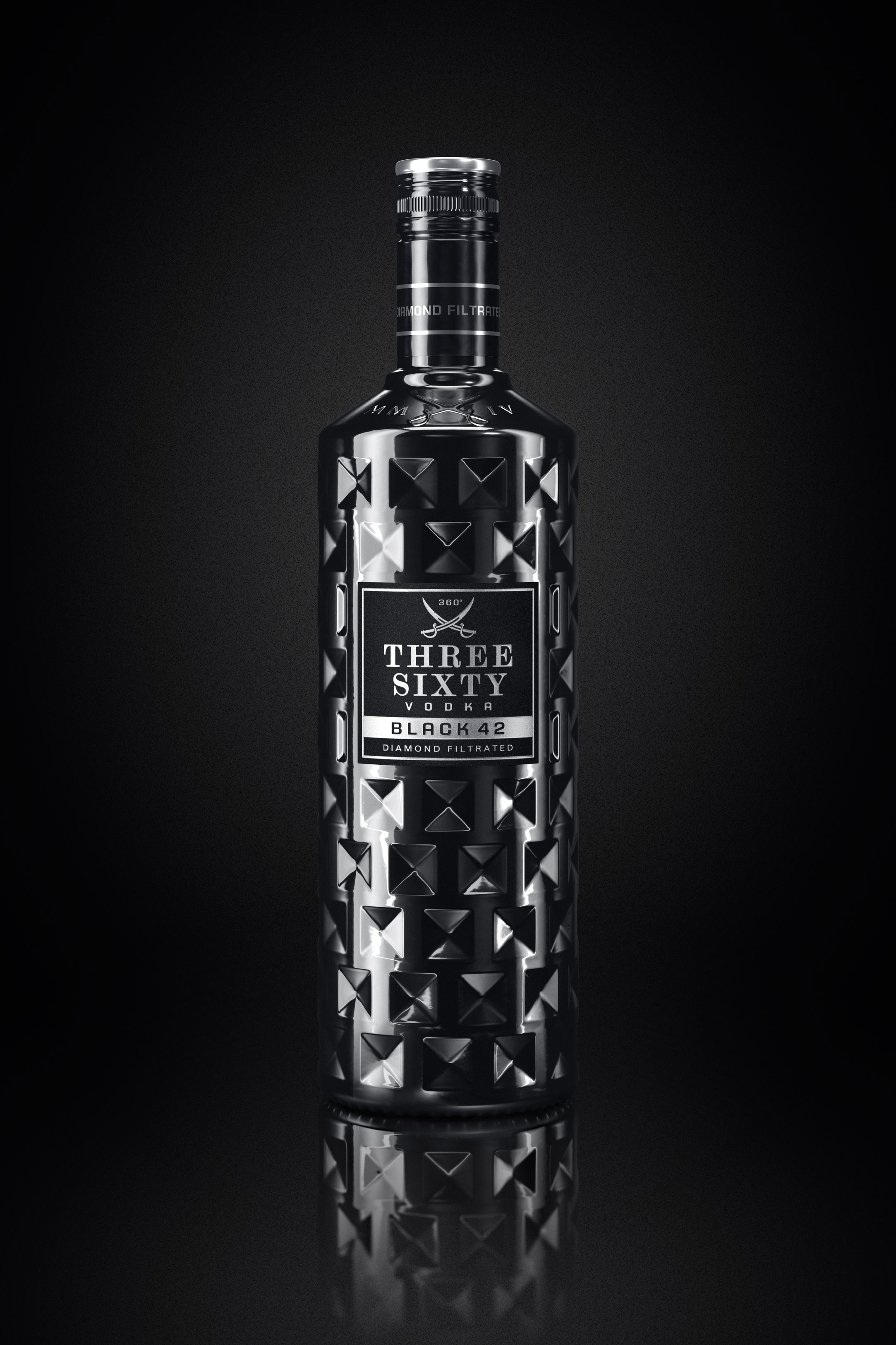 Three Sixty Schuber Geschenkset - Three Sixty Black Vodka Wodka 0,7L 700ml (42% Vol) + 4x Black Gläser eckig Longdrink Gläser Glas - Kristall Glas Schwarze Edition [Enthält Sulfite]