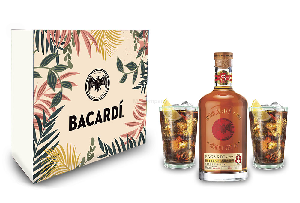 Bacardi Geschenkset - Bacardi Ron 8 Anos Gran Reserva 8 Jahre Rum 0,7l (40% Vol) + 2er KUNSTSTOFF Gläser / Longdrink - [Enthält Sulfite]