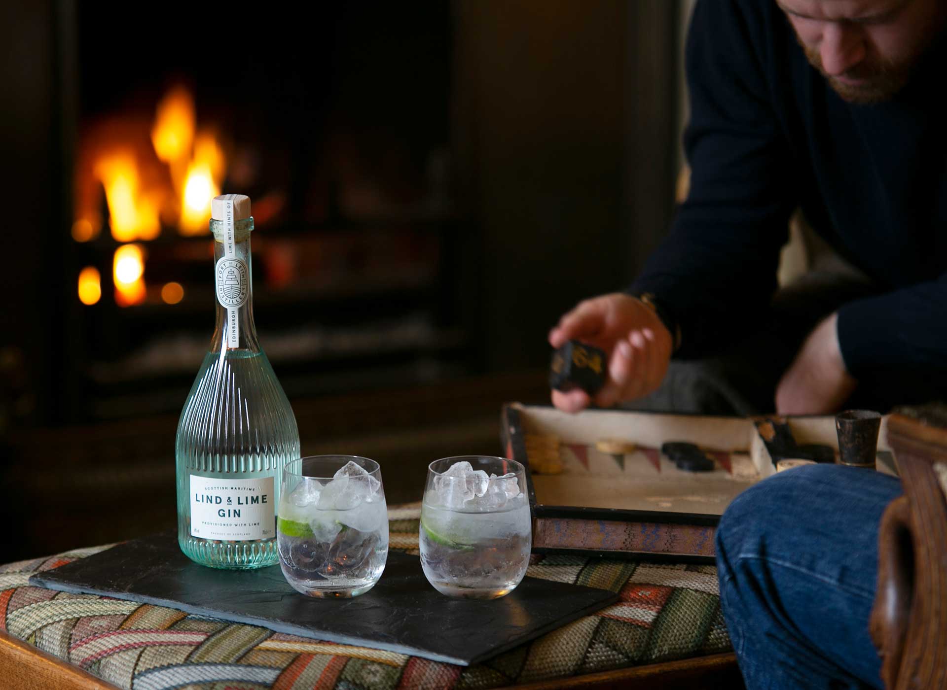 Lind & Lime Geschenkset - Gin 0,7L (44% Vol) mit 2x Scavi Ice Prestige 0,2L (12% Vol) + Lind & Lime Edinburgh News Zeitung - [Enthält Sulfite]